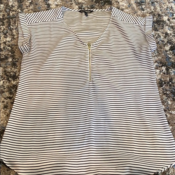 Blouse - Picture 1 of 2